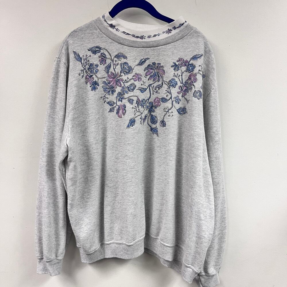 Vintage Women's graphic sweatshirt blue floral cottage grandmacore gray LG